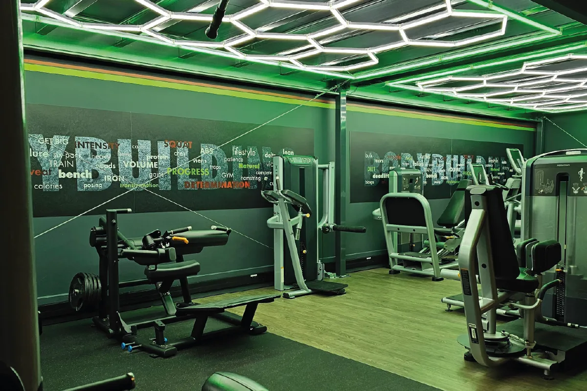 Salle de sport à Wittenheim - coaching fitness machines guidees musculation isolation - COACHING fitness