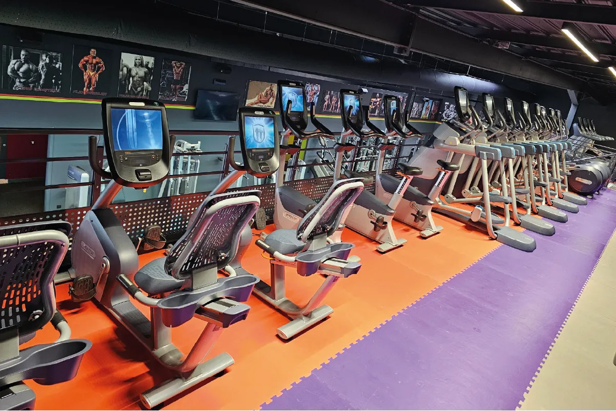 Salle de sport à Wittenheim - coaching fitness zone cardio tapis velo elliptique - COACHING fitness